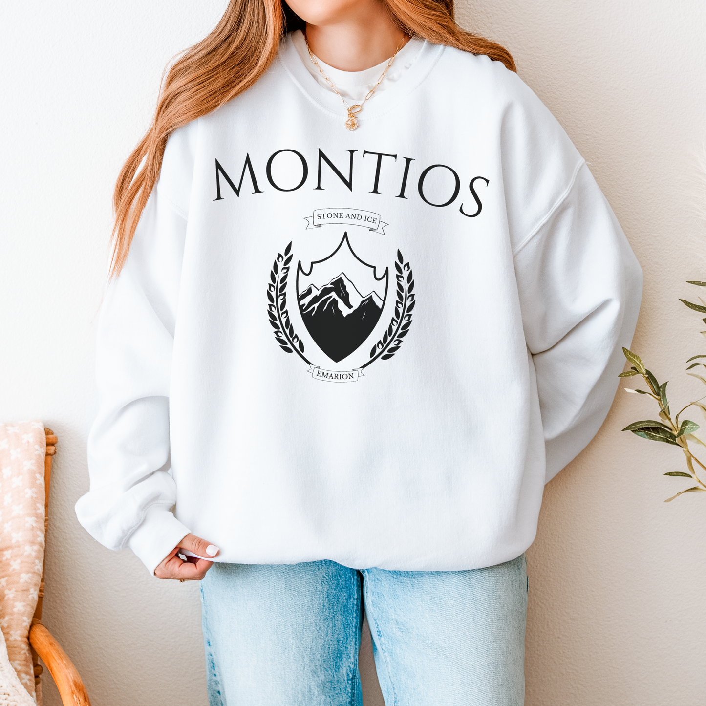 Montios Collegiate | Kindred's Curse Saga Sweatshirt
