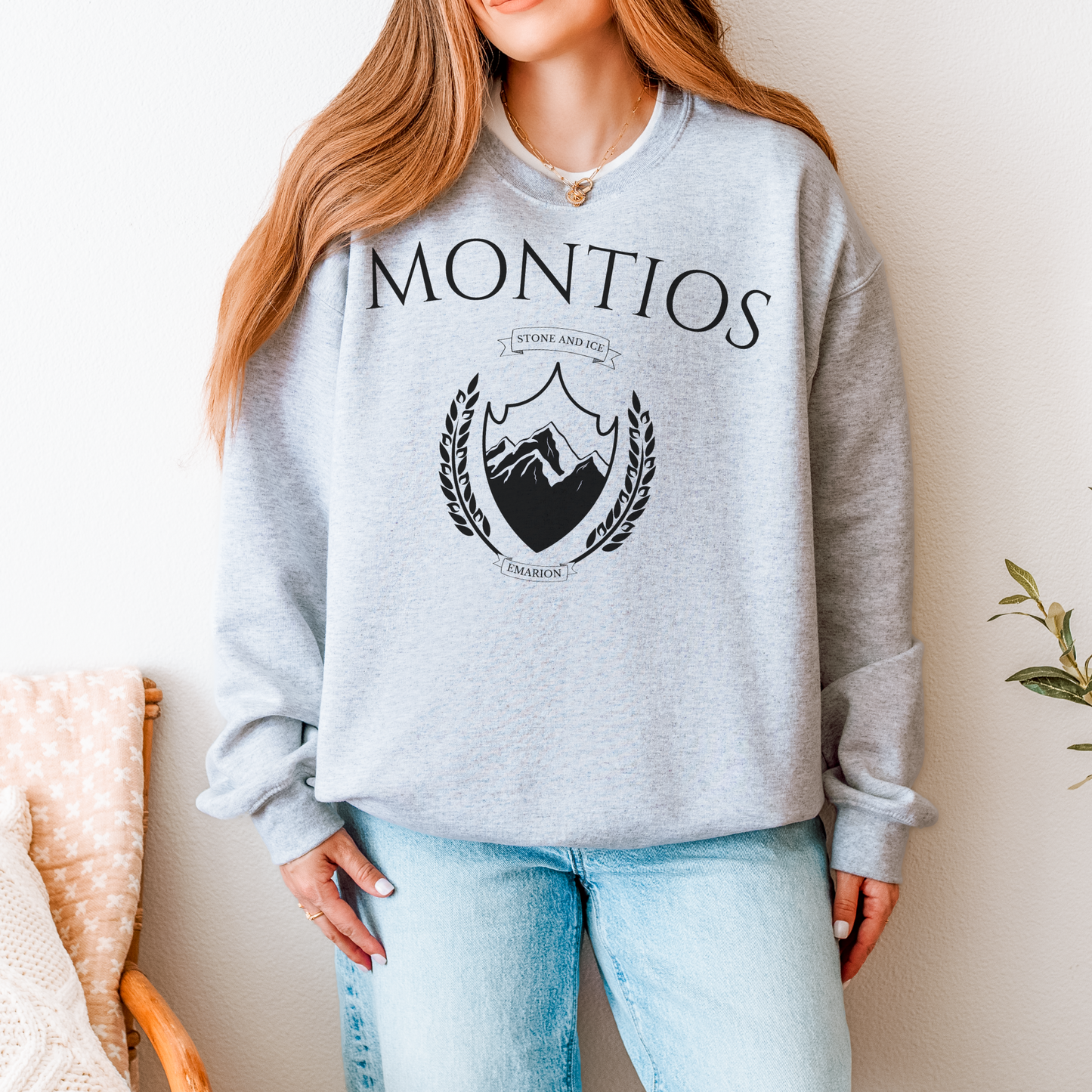 Montios Collegiate | Kindred's Curse Saga Sweatshirt